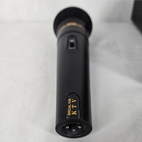 CAROL VINTAGE MUD-525 UNI-DIRECTIONAL DYNAMIC MICROPHONE – FULLY FUNCTIONAL - Picture 4 of 7